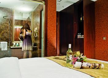 Chengdu Care U Well Hotel Jinjiang  Buitenkant foto